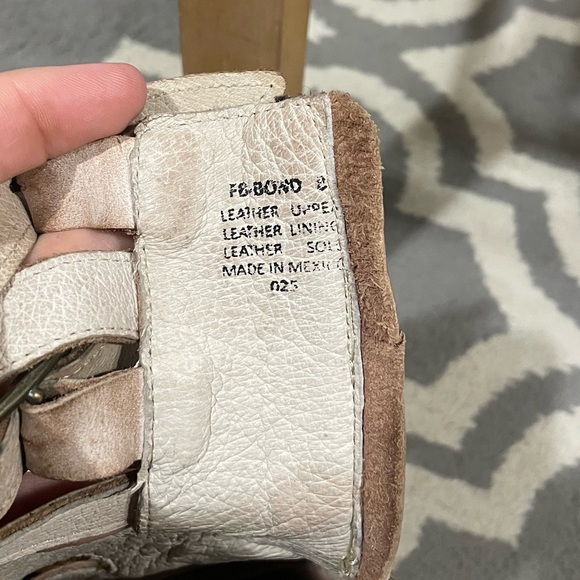 Freebird by Steven Bond Sandal Size 8 - Picture 12 of 14